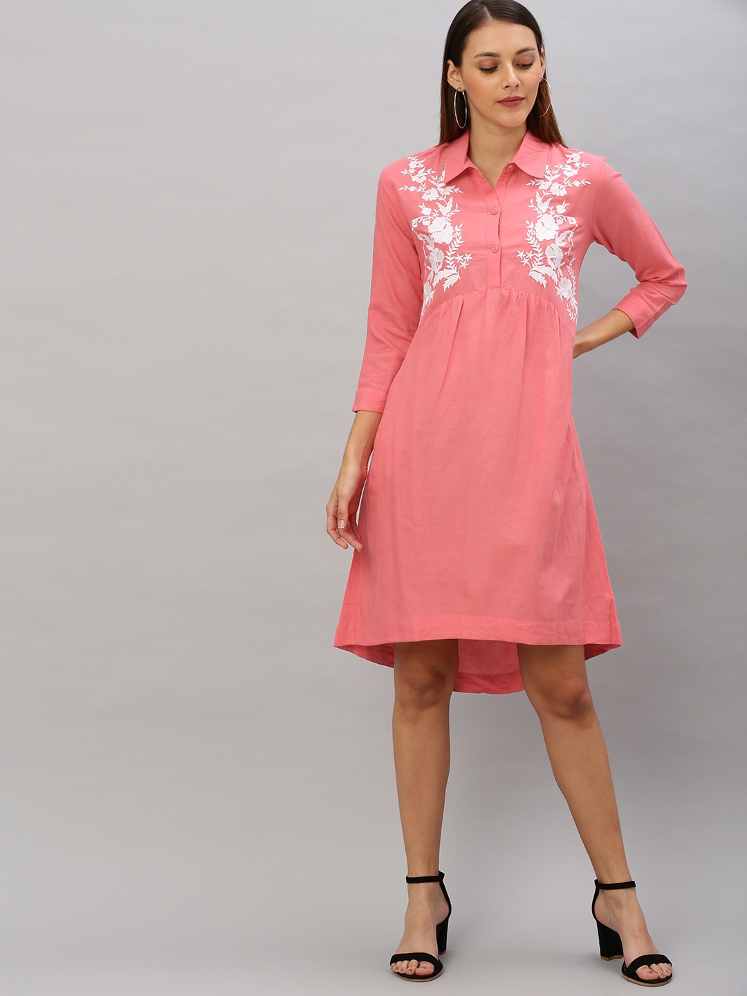 

MIAMINX Women Pink & White Embroidered A-Line Dress