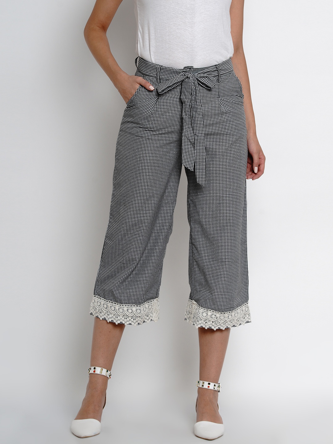 

Bhama Couture Women Black & White Loose Fit Checked Culottes