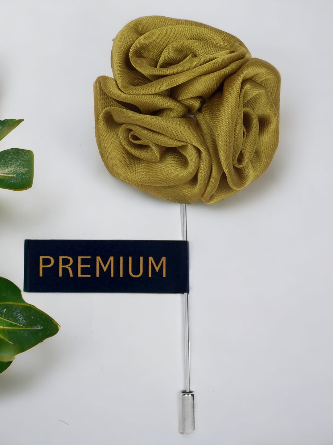 

PELUCHE Unisex Olive Green Ranunculus Flower-Shaped Brooch Lapel Pin