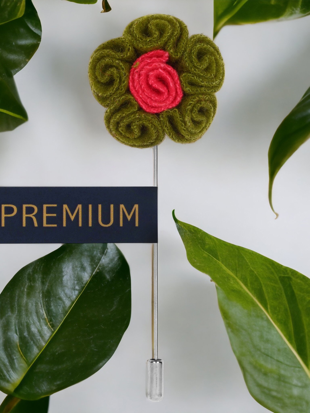 

PELUCHE Unisex Olive Green & Pink Florwer in Flower Lapel Pin