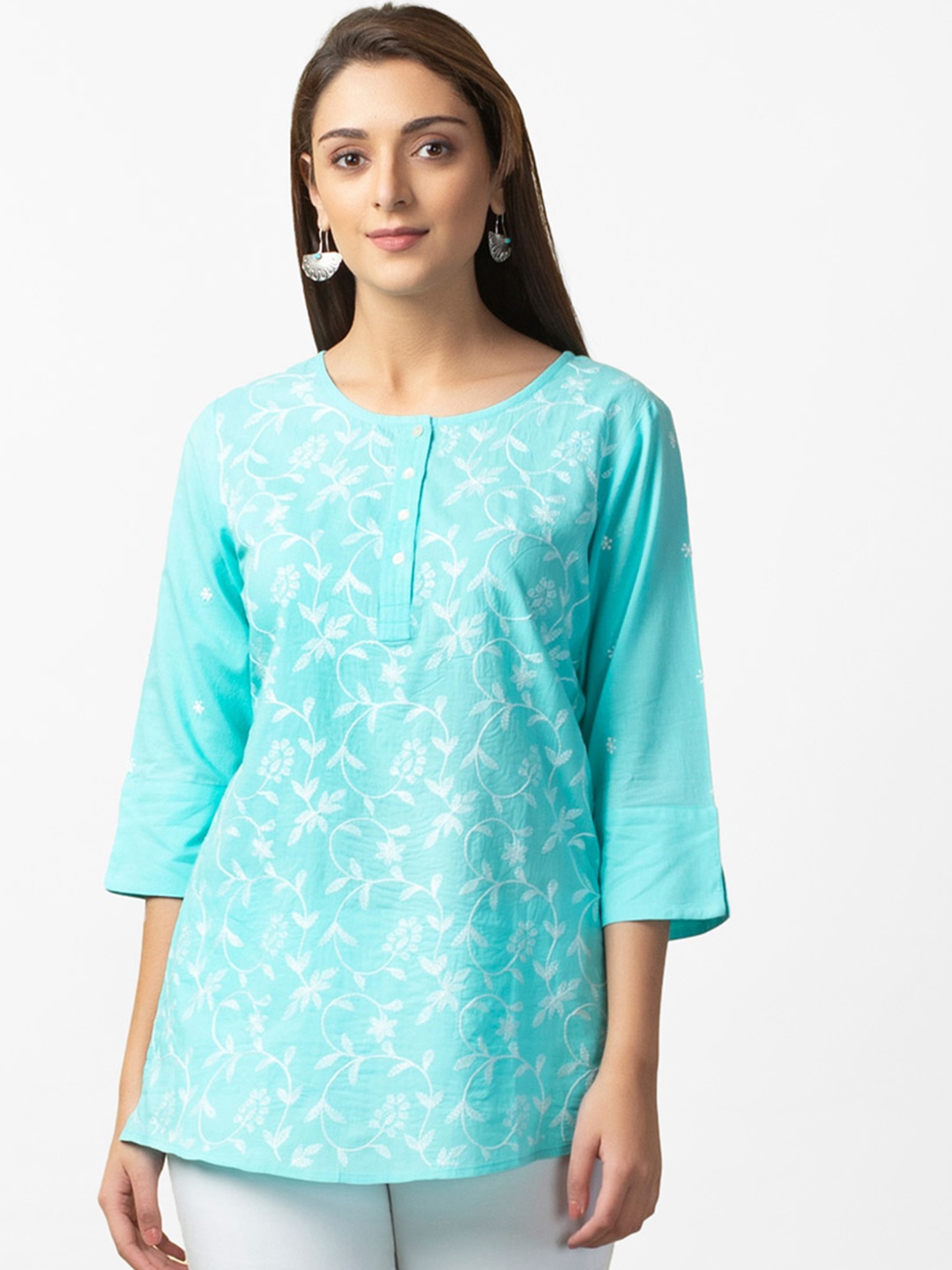 

Fabindia Women Blue & White Pure Cotton Chikankari Embroidered A-Line Kurti