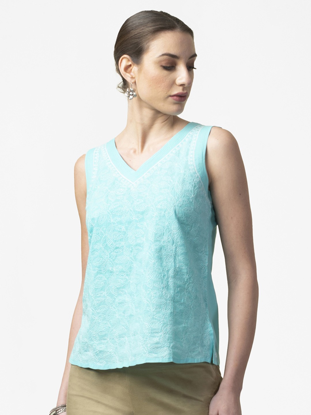 

Fabindia Turquoise Blue & White Chikankari Embroidered Pure Cotton Top