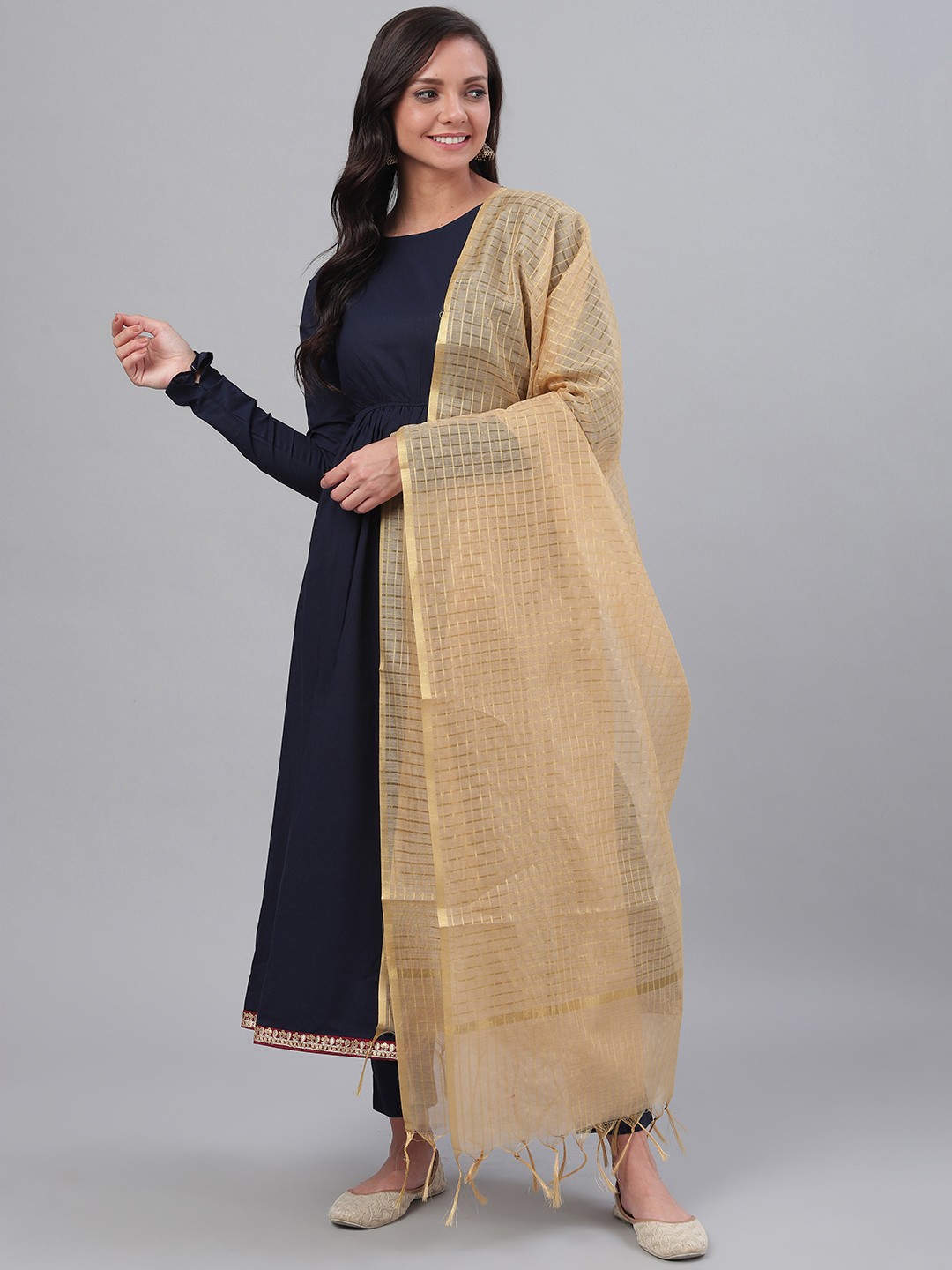 

SIAH Women Navy Blue & Beige Aari Work Solid Empire Anarkali Kurta Set