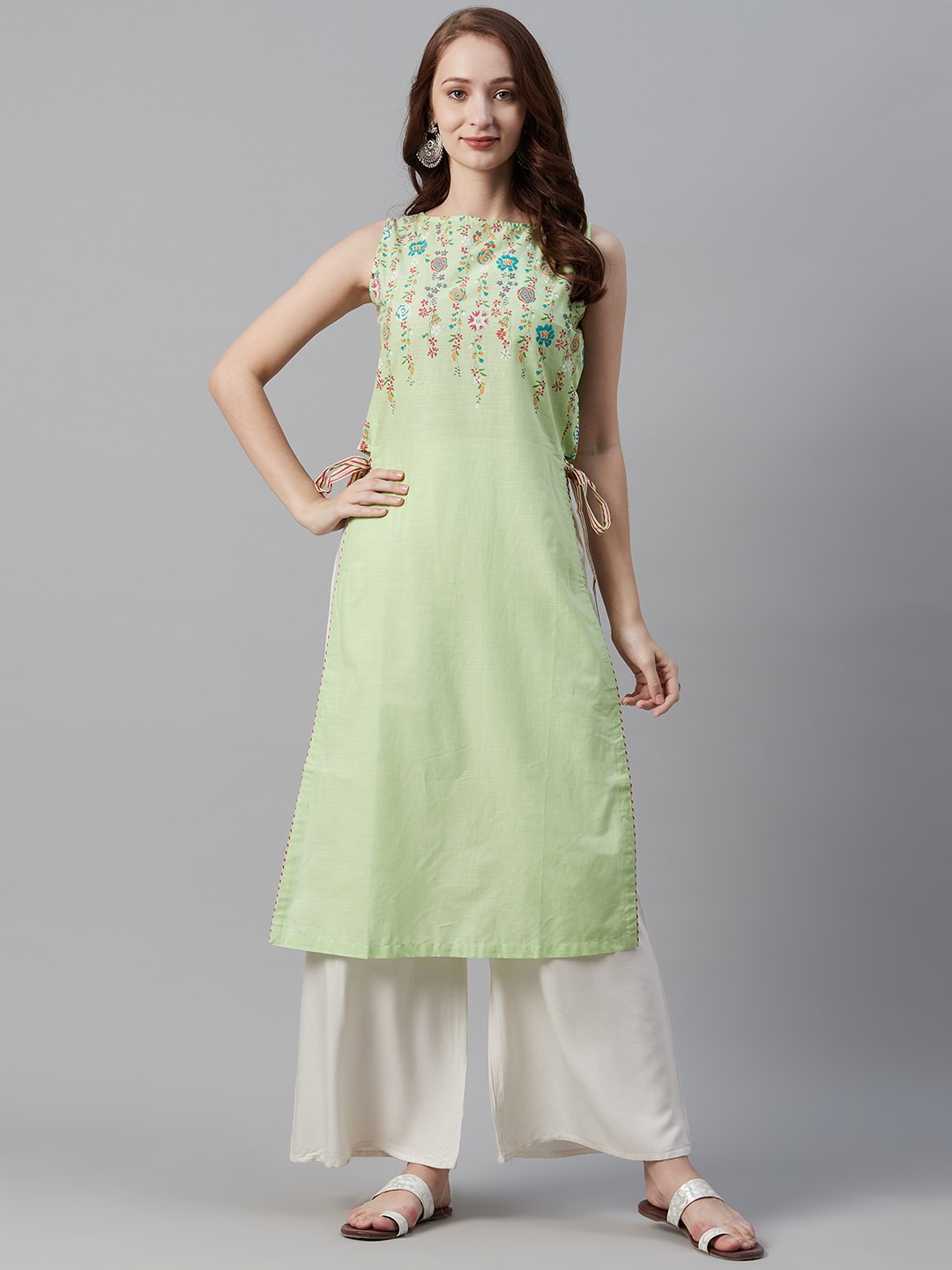 

Biba Women Green Floral Printed Detail Solid Straight Kurta