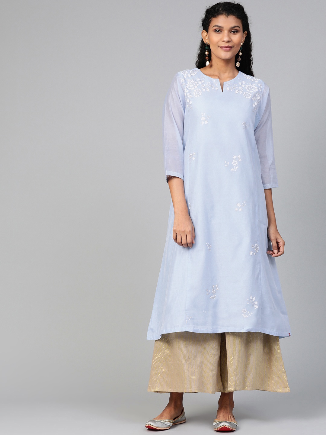 

Biba Women Blue & White Floral Panelled Printed A-Line Kurta