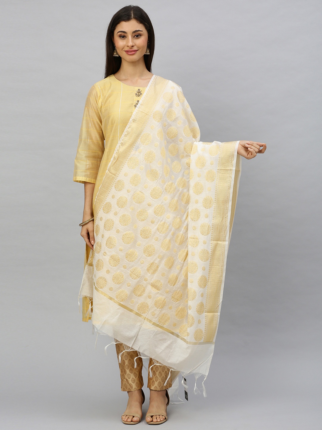 

Ishin White & Gold-Toned Woven Design Dupatta