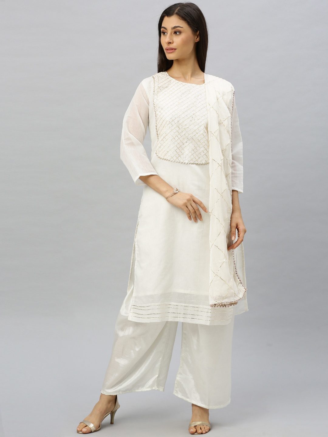 

Ishin Women Off-White & Gold-Toned Yoke Design Kurta with Palazzos & Dupatta