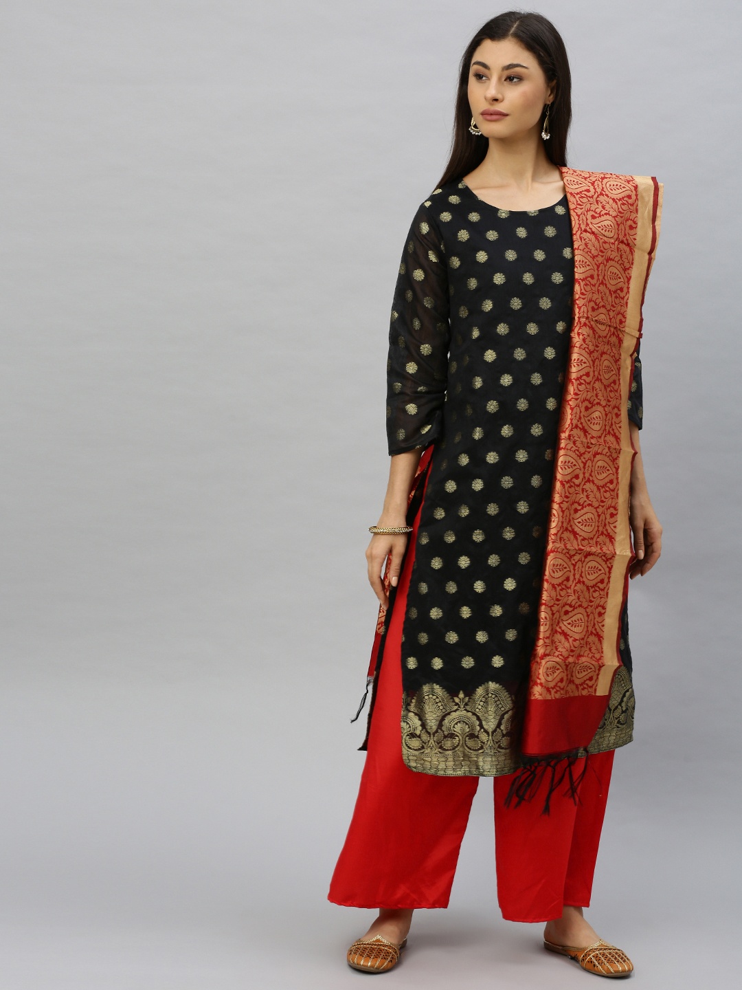 

Ishin Women Black & Red Woven Design Kurta with Palazzos & Dupatta