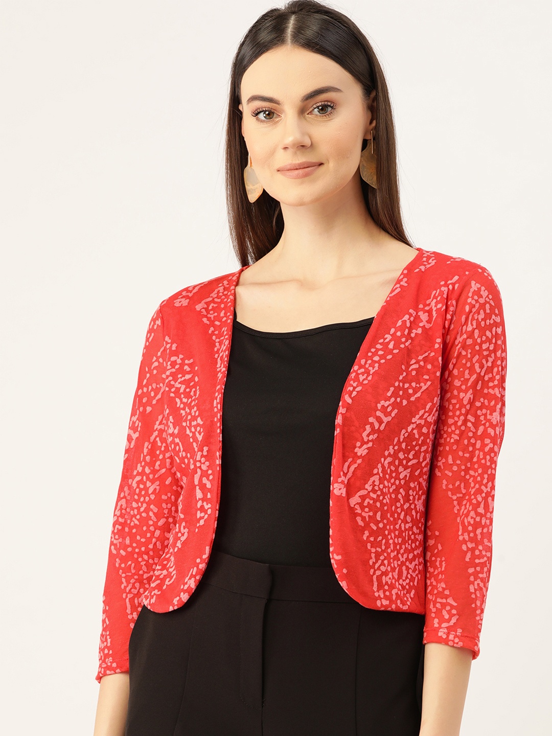 

Rute Women Red Printed Cropped Open Front Shrug