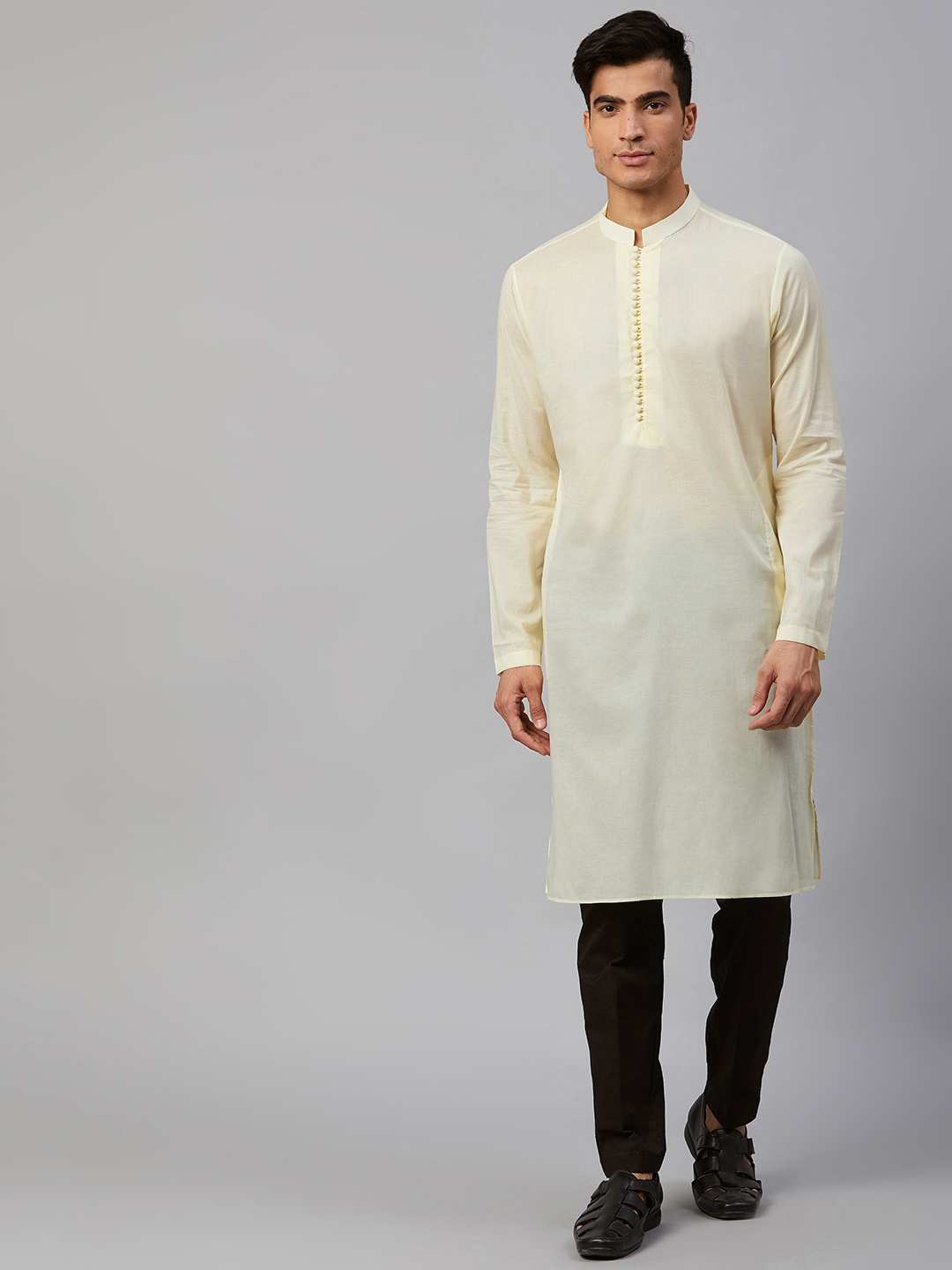 

See Designs Men Cream-Coloured Solid Straight Kurta
