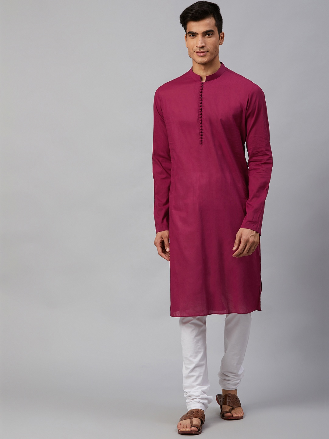 

See Designs Men Magenta Solid Straight Kurta