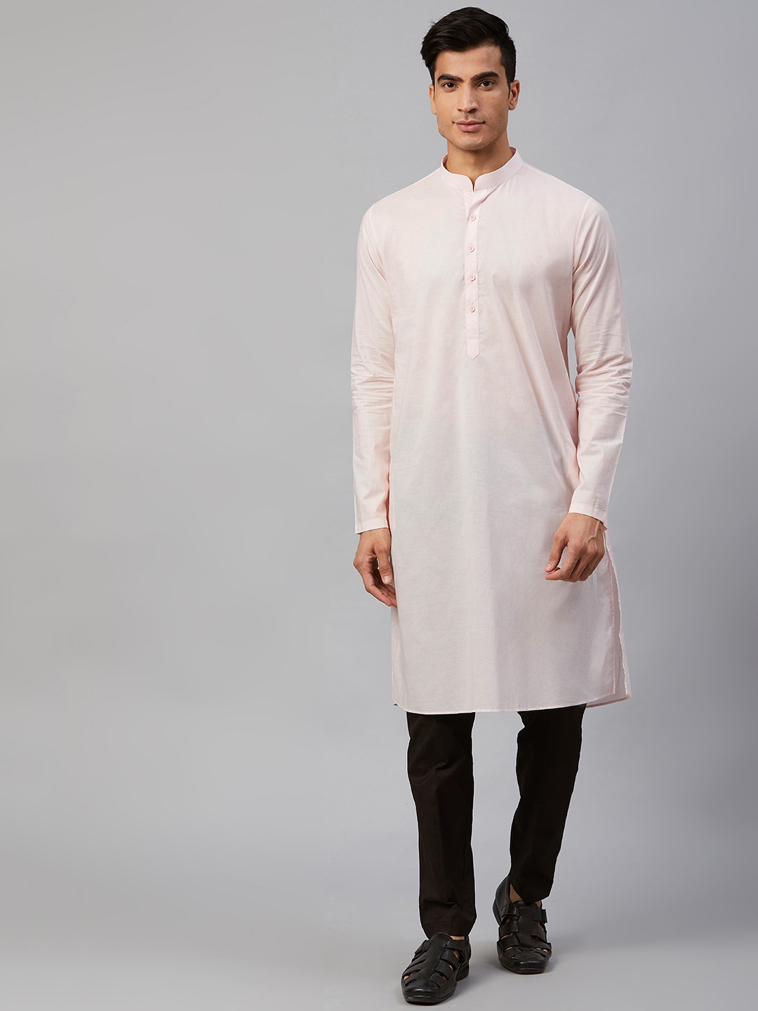 

See Designs Men Pink Solid Straight Kurta