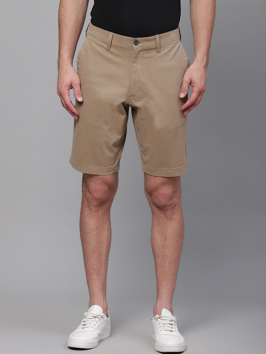 

Marks & Spencer Men Beige Solid Regular Fit Chino Shorts