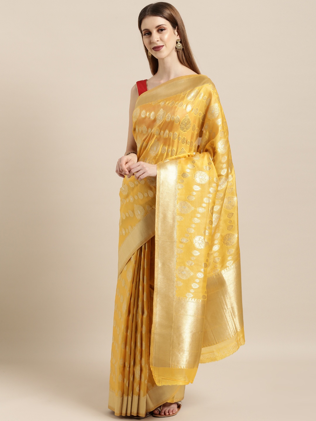 

Mitera Yellow & Gold-Toned Banarasi Silk Blend Woven Design Kanjeevaram Saree