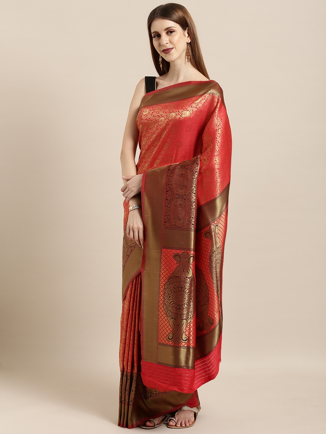 

Mitera Red & Golden Silk Blend Woven Design Kanjeevaram Saree