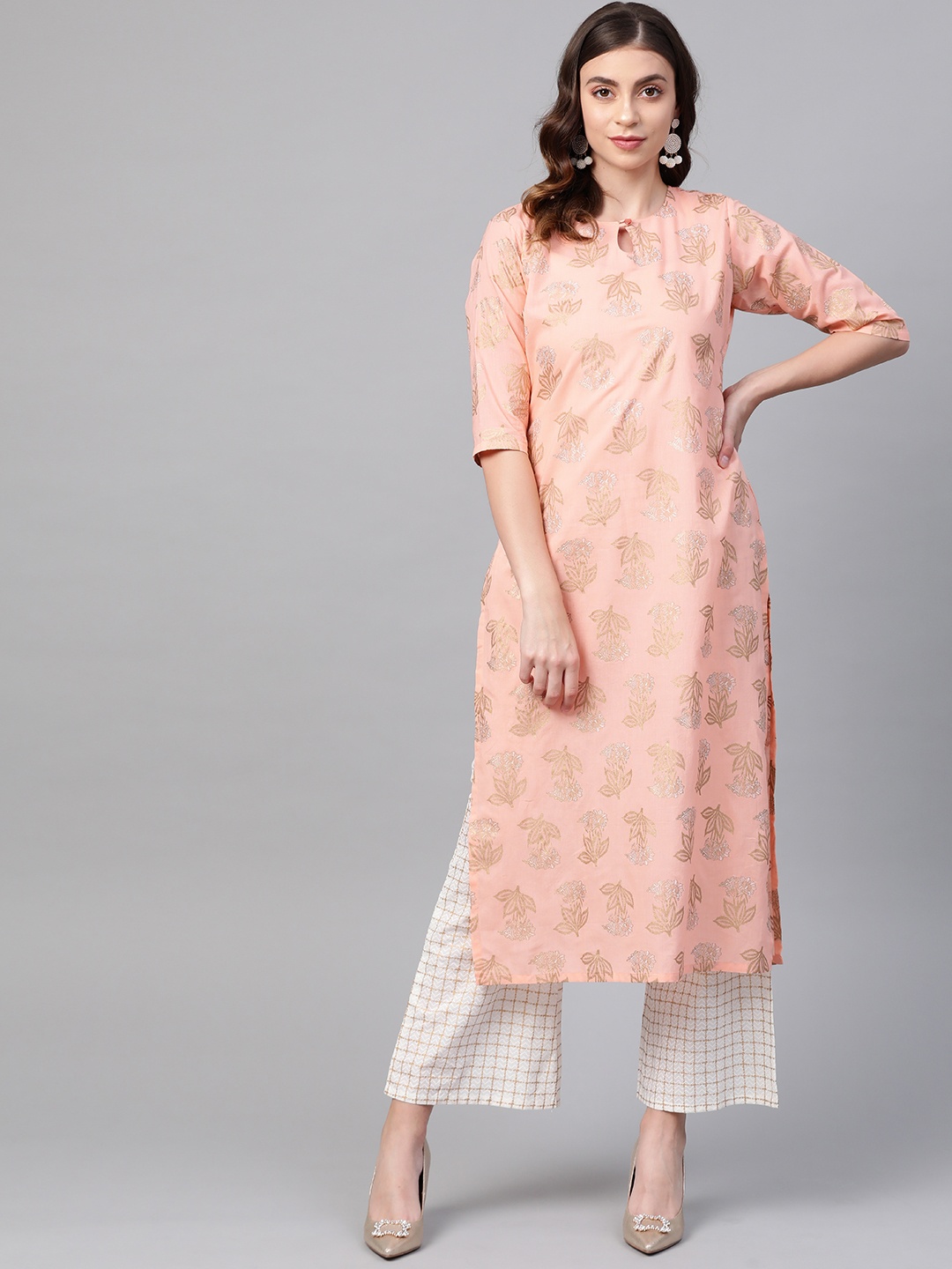 

Ives Women Peach-Coloured & Off-White Printed Kurta with Palazzos