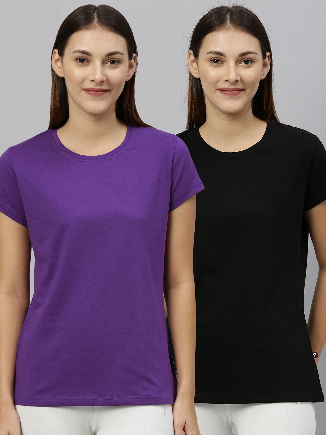 

PROTEENS Women Pack of 2 Solid Round Neck T-shirts, Black