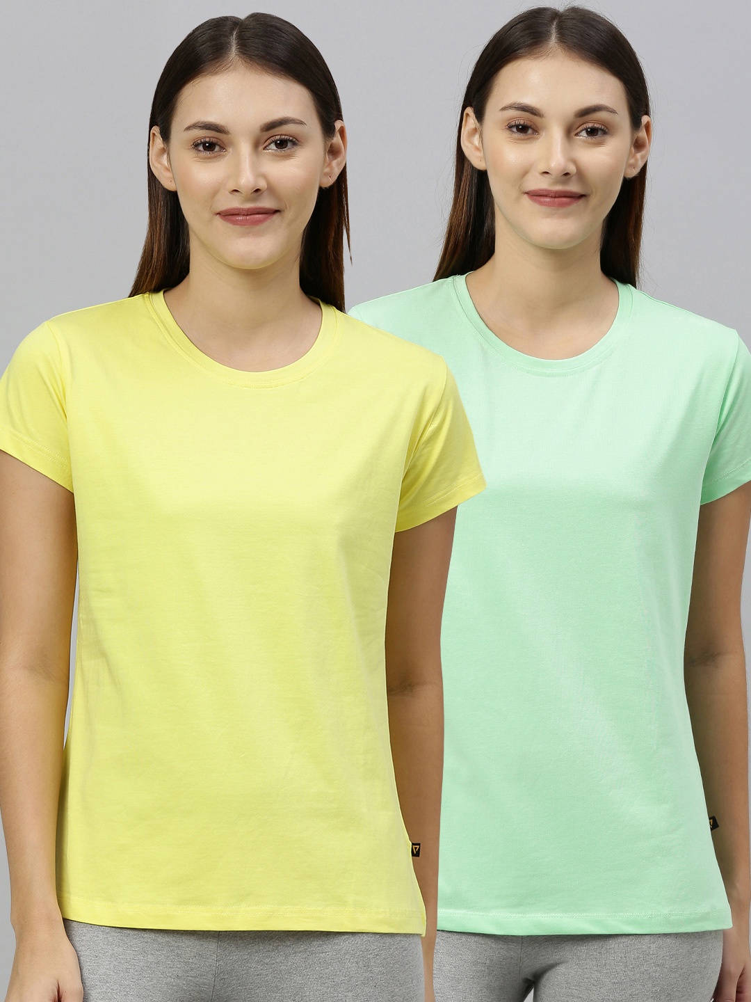 

PROTEENS Women Pack Of 2 Solid Round Neck T-shirts, Green