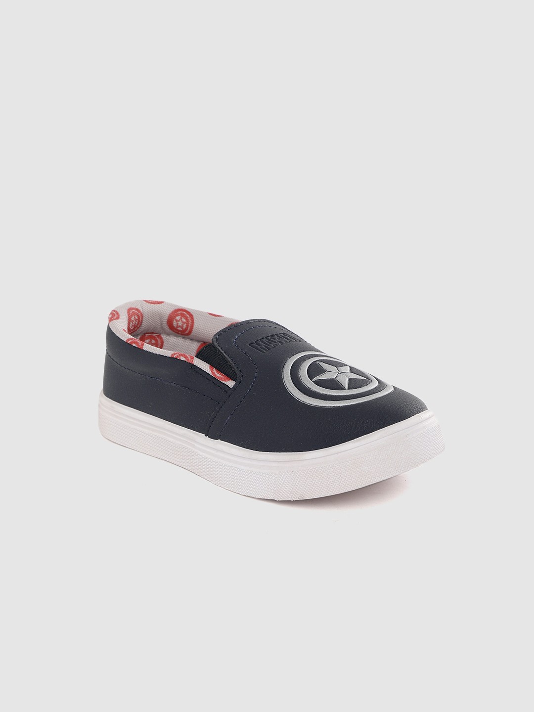 

toothless Boys Navy Blue Captain America Print Flatform Slip-On Sneakers