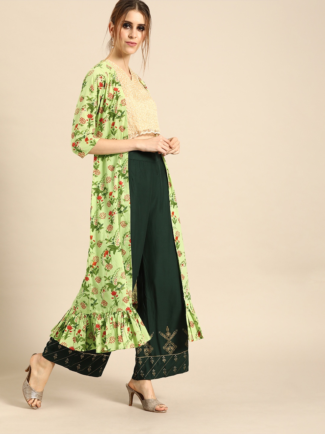 

Nayo Women Green & Red Printed Open Front Longline Shrug With Gathers