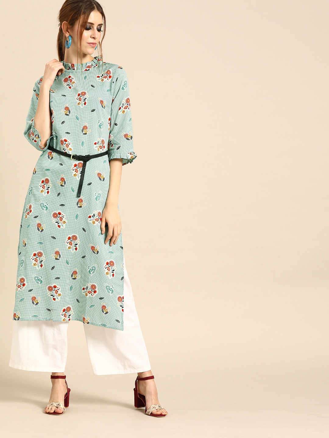 

Nayo Women Green & White Printed Straight Kurta With Ruffled Detailing