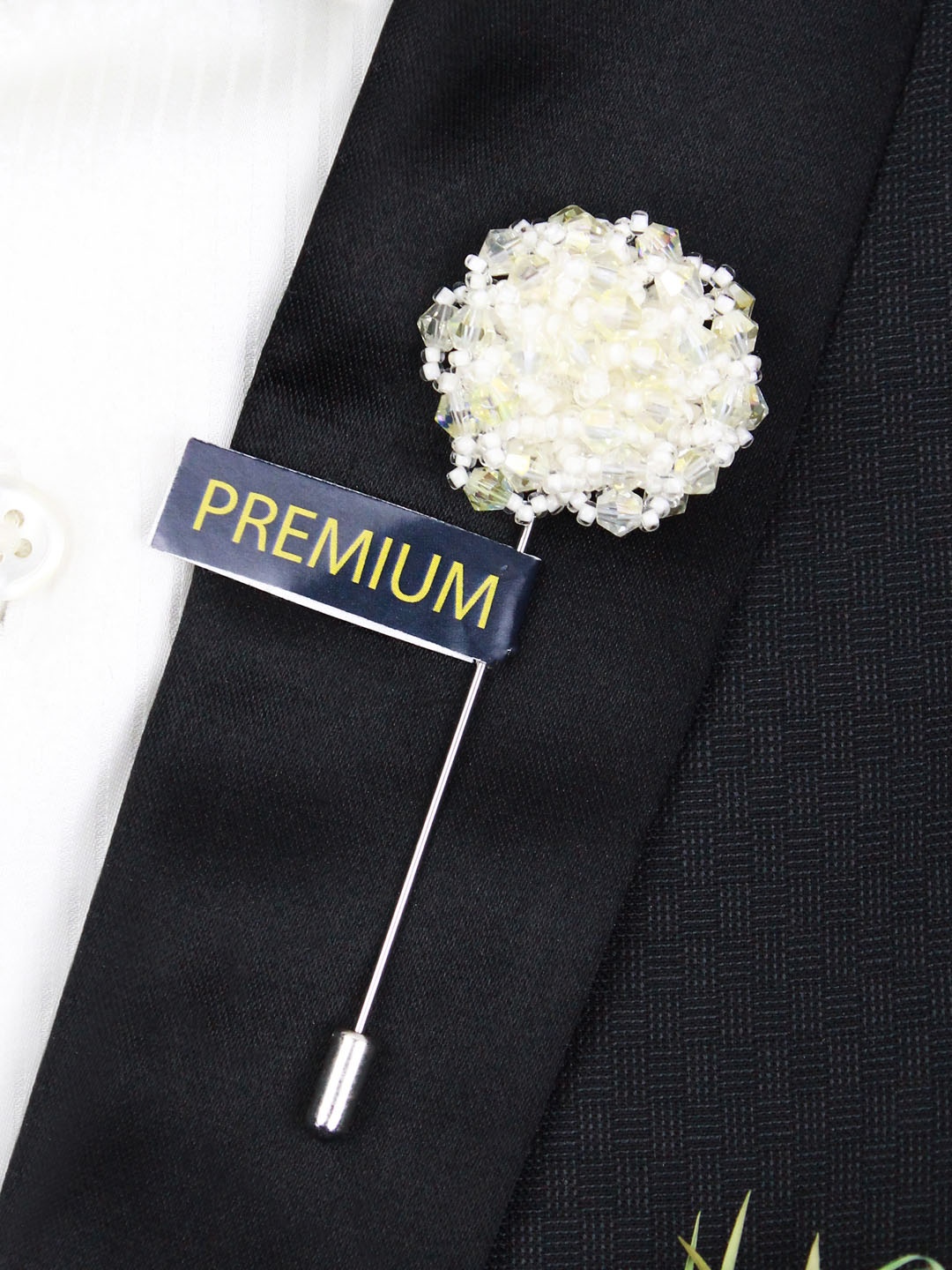 

PELUCHE Unisex White & Yellow Crystal Studded & Beaded Flower Lapel Pin