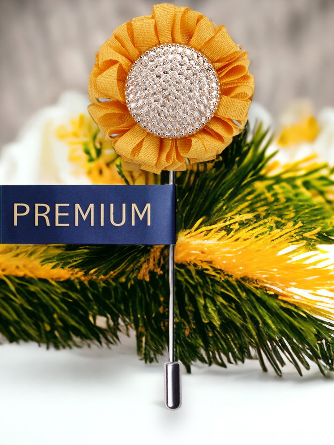 

PELUCHE Unisex Yellow & Silver-Toned Stone-Studded Sun Flower Lapel Pin