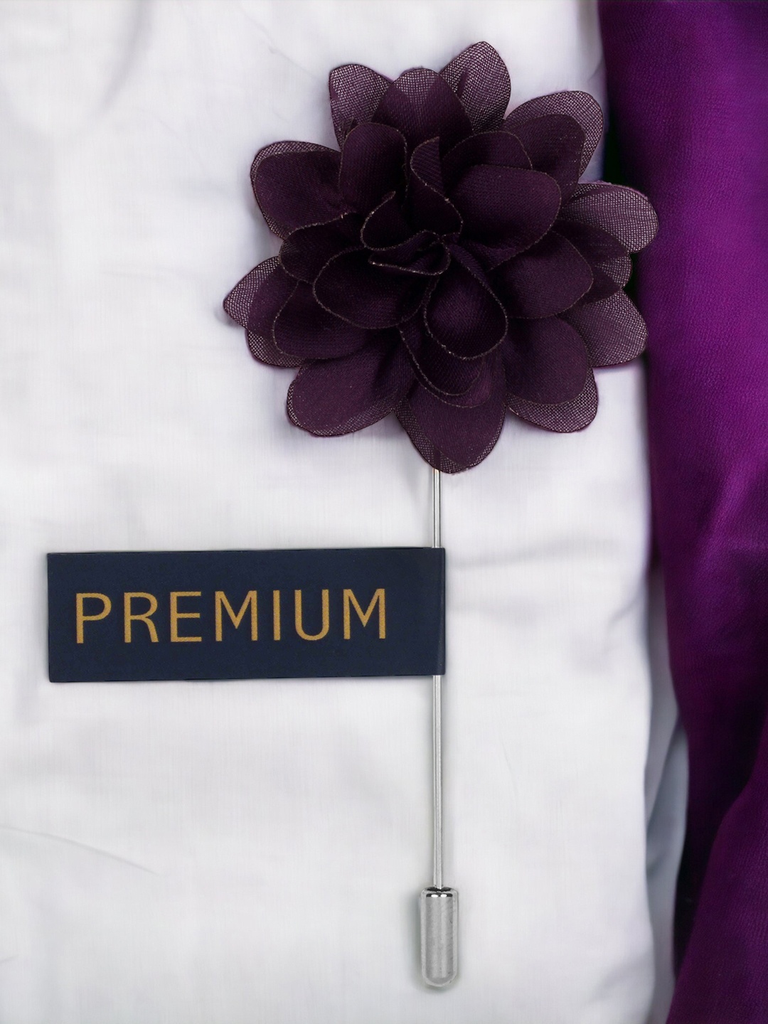 

PELUCHE Unisex Purple Elron Petals Floral Lapel Pin