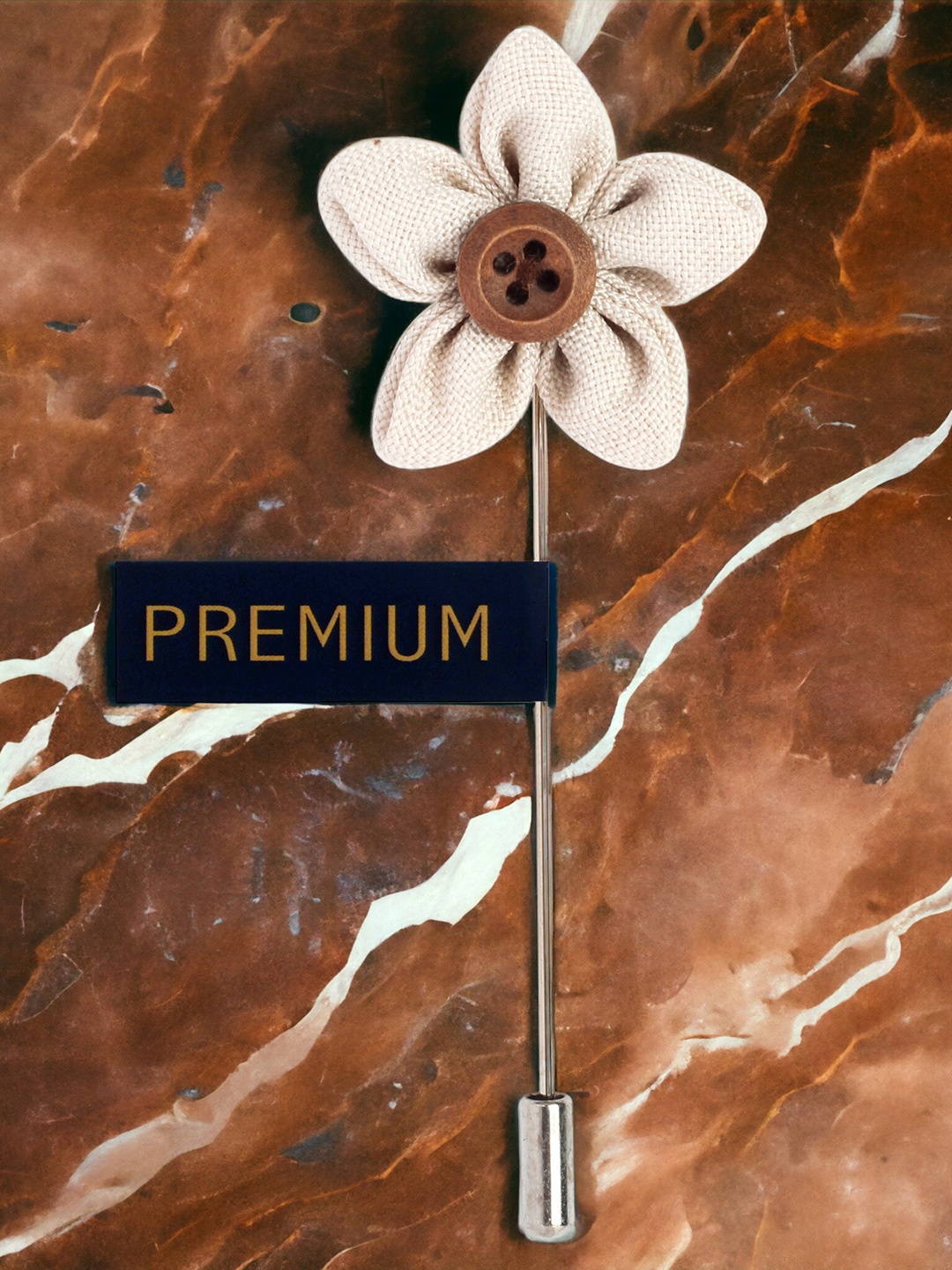 

PELUCHE Unisex Cream-Coloured & Brown Button Flower Lapel Pin