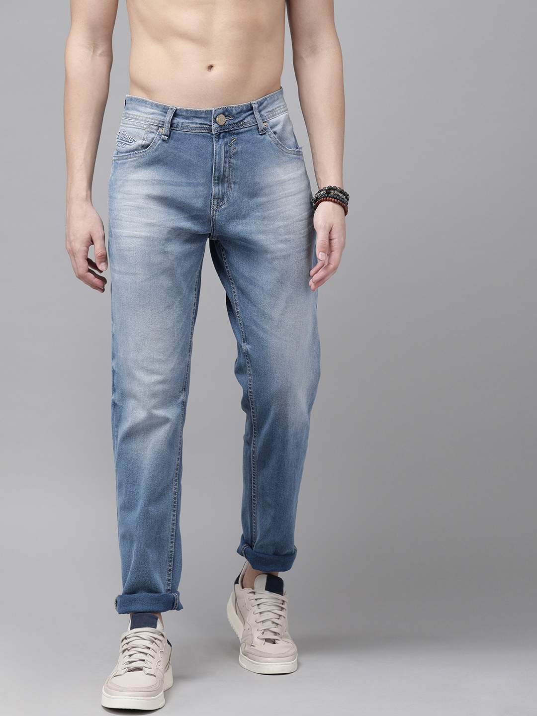 

Roadster Men Blue Slim Tapered Fit Mid-Rise Clean Look Stretchable Jeans