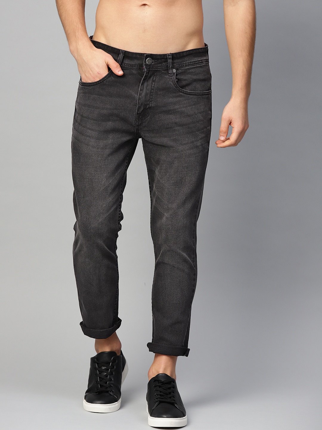

Roadster Men Black Skinny Fit Mid-Rise Clean Look Stretchable Jeans