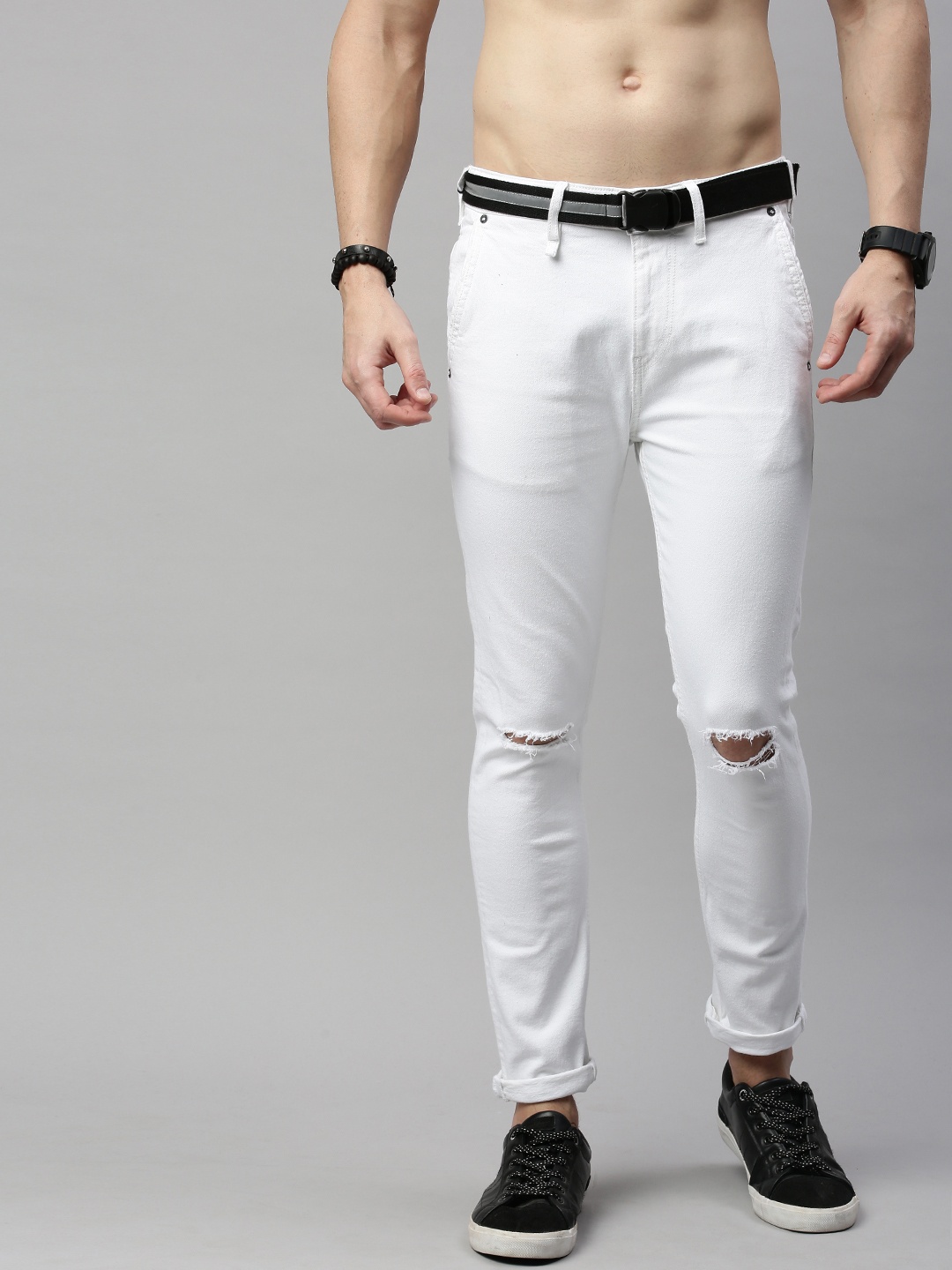 

Roadster Men White Slim Fit Mid-Rise Clean Look Stretchable Jeans