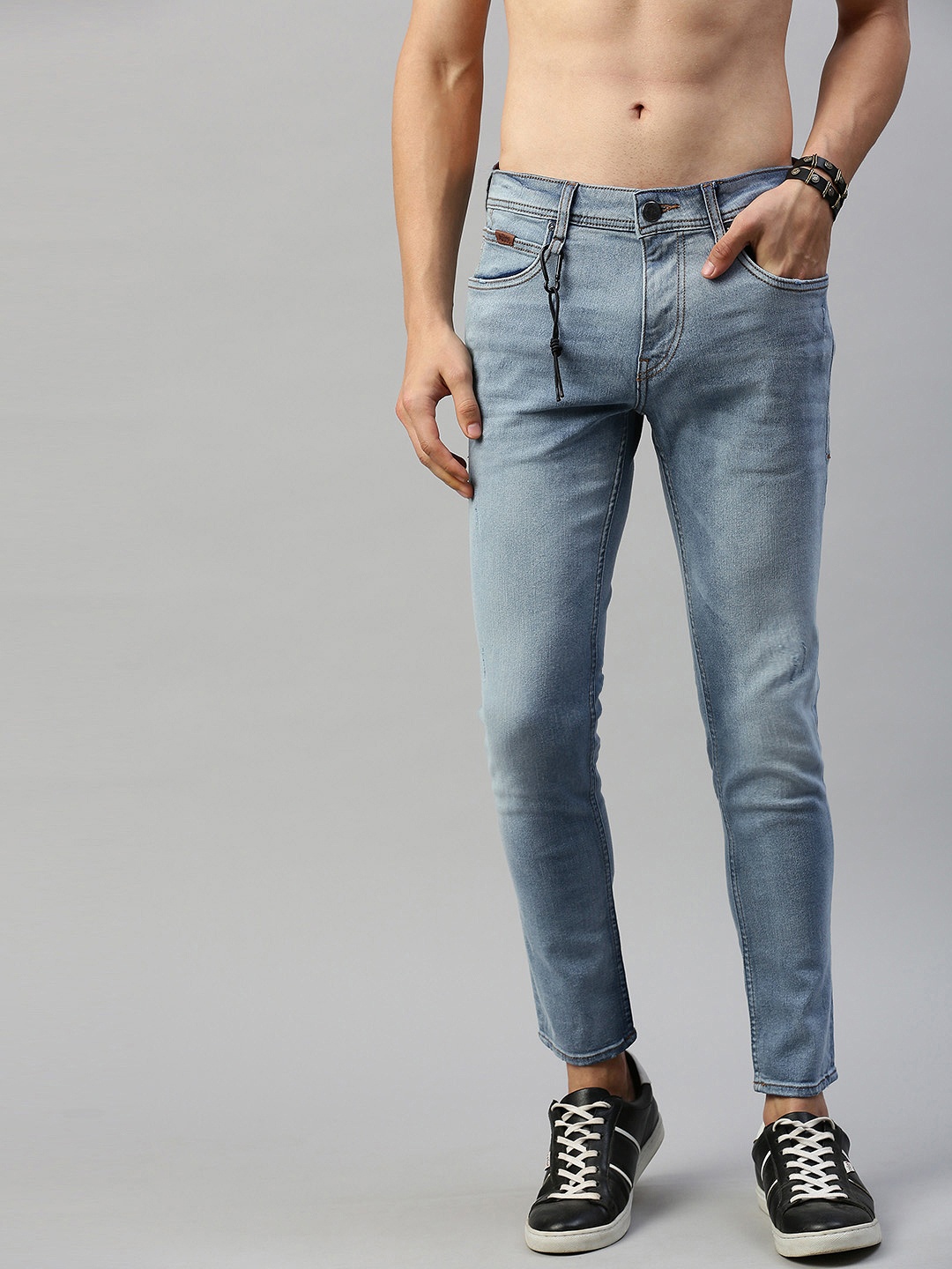 

Roadster Men Blue Skinny Fit Mid-Rise Clean Look Stretchable Jeans