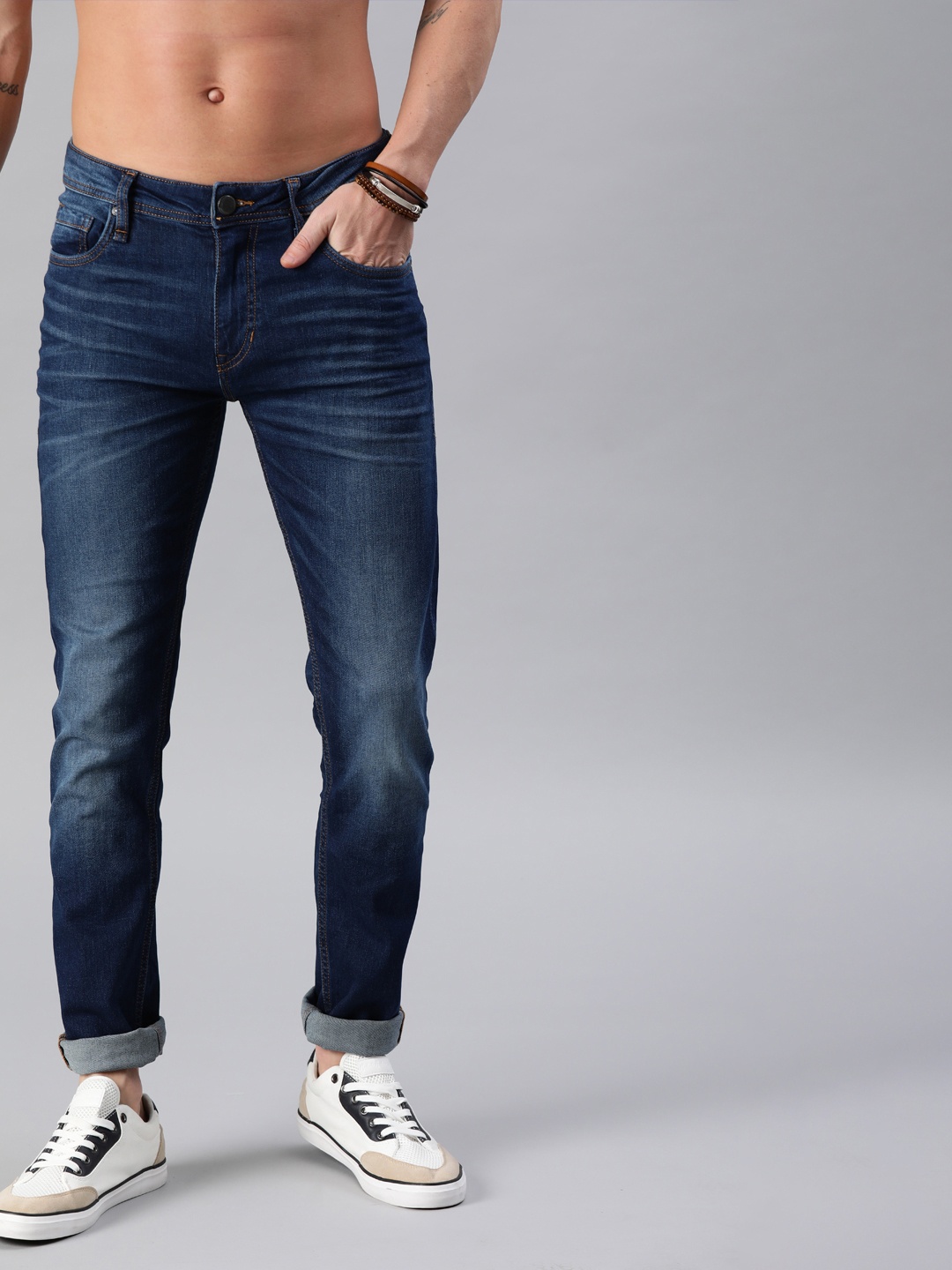 

Roadster Men Blue Slim Fit Mid-Rise Clean Look Stretchable Jeans