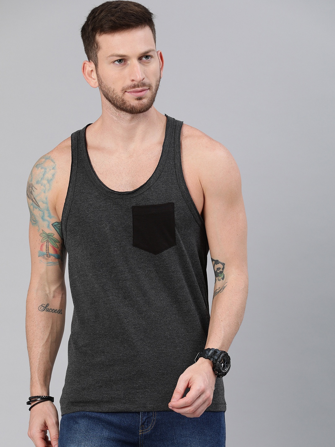 

Roadster Men Charcoal Grey Melange Solid Scoop Neck Pure Cotton T-shirt With Racer Back