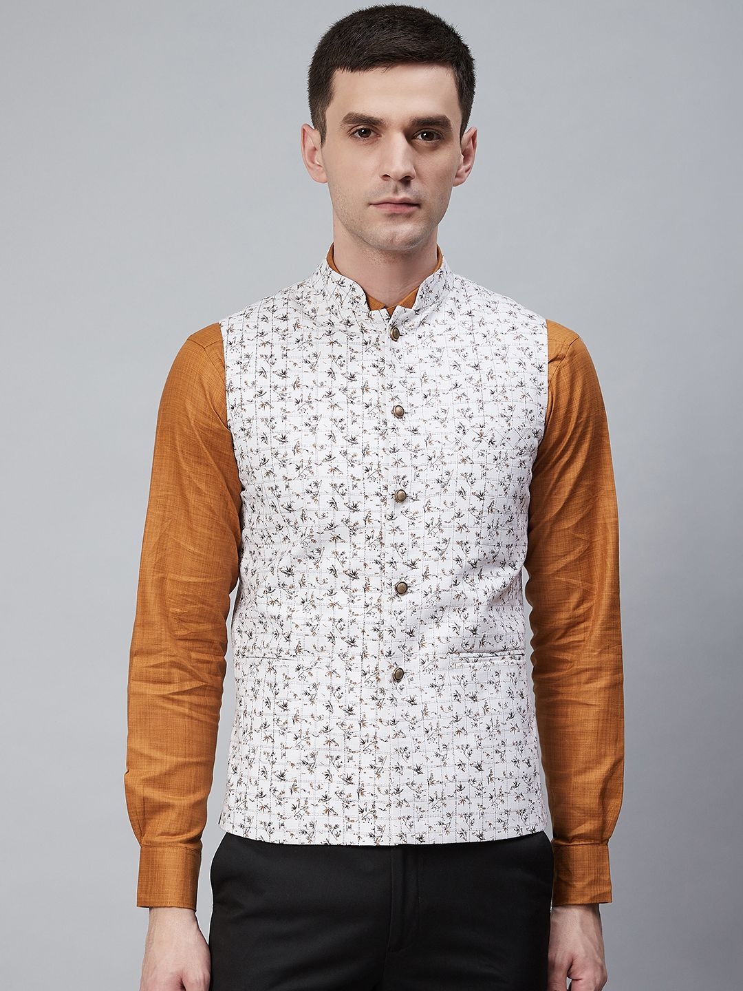 

Shaftesbury London Men White & Black Floral Printed Single-Breasted Nehru Jacket