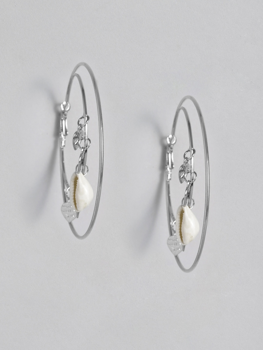 

DressBerry Silver-Toned Circular Hoop Earrings