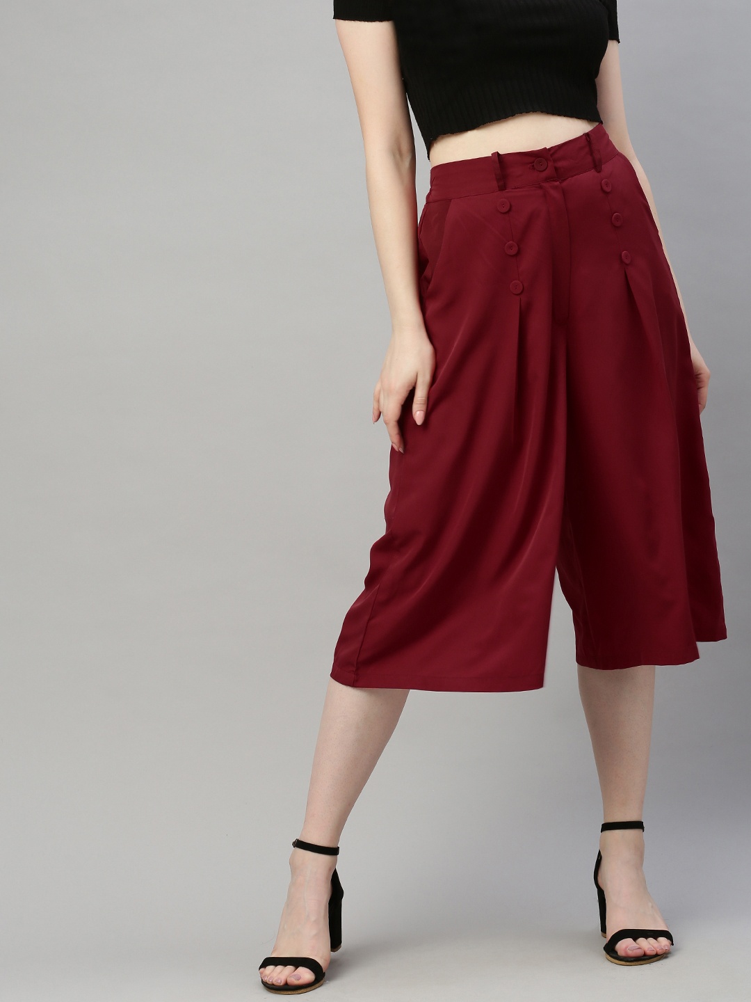 

Sera Women Burgundy Flared Solid Culottes