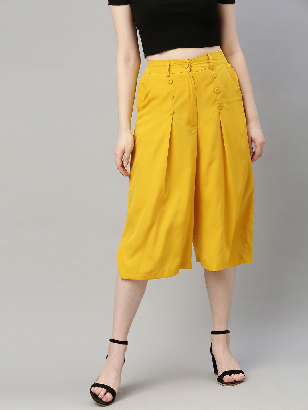 

Sera Women Yellow Flared Solid Culottes