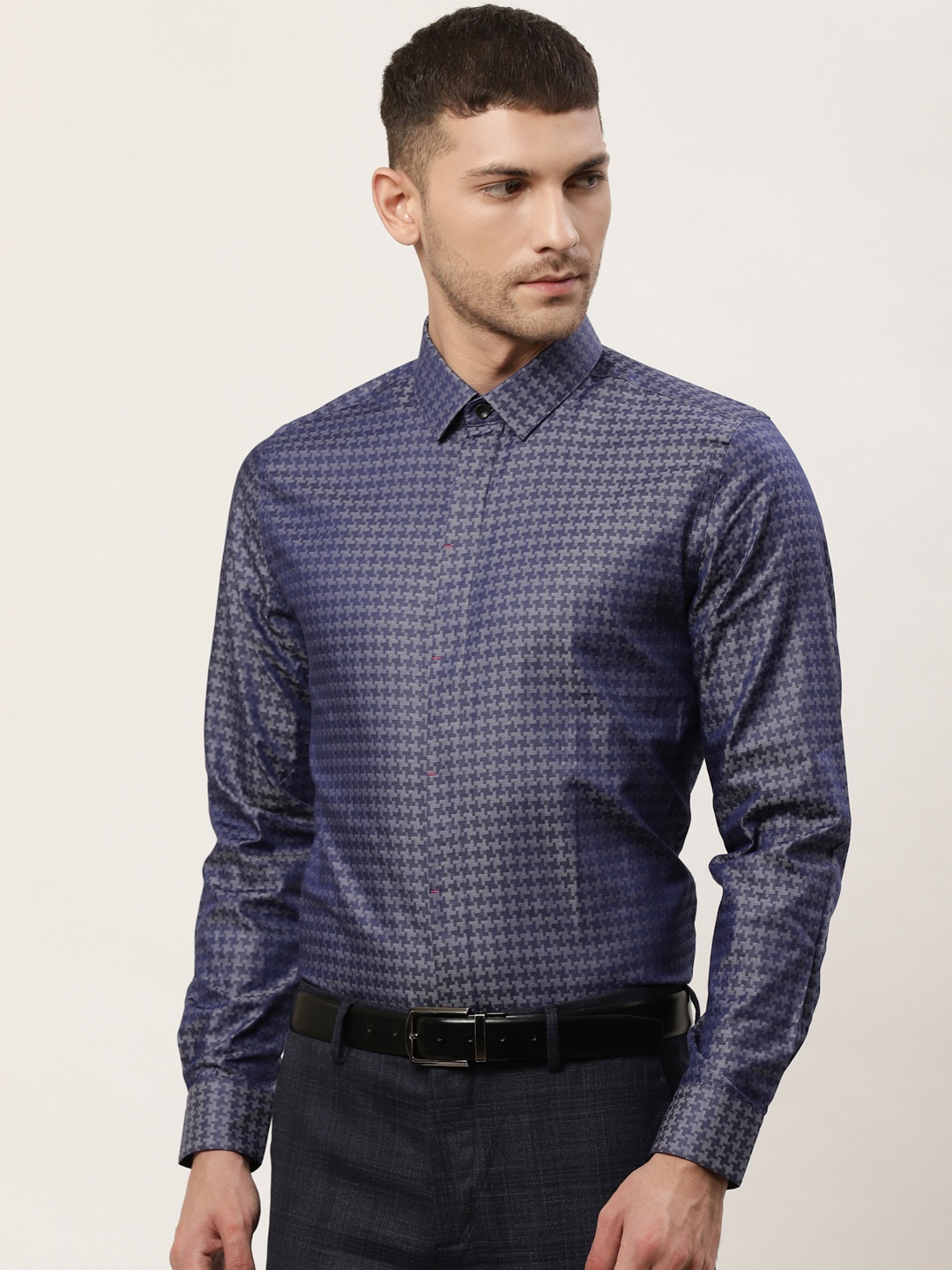 

United Colors of Benetton Men Navy Blue & Grey Slim Fit Printed Partywear Shirt