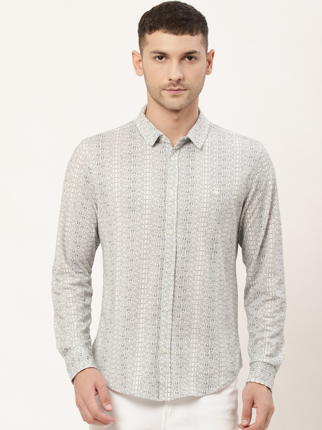 

United Colors of Benetton Men White & Navy Blue Knitted Slim Fit Printed Casual Shirt, Grey