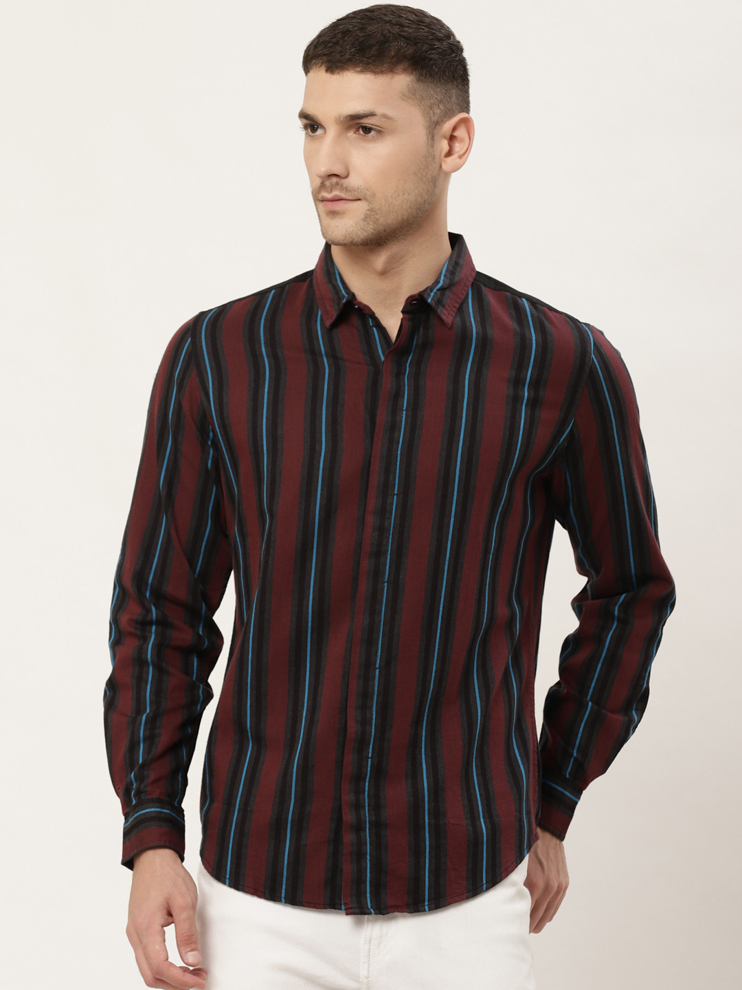

United Colors of Benetton Men Rust Red & Black Slim Fit Striped Casual Shirt