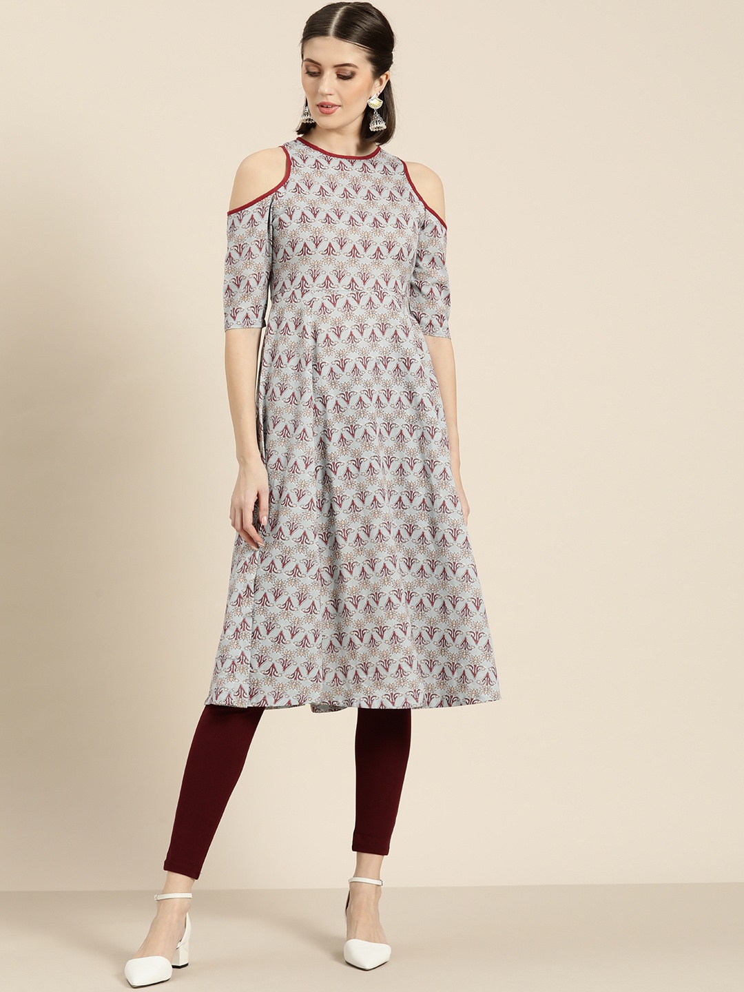 

Shae by SASSAFRAS Women Blue & Maroon Printed Cold-Shoulder A-Line Kurta