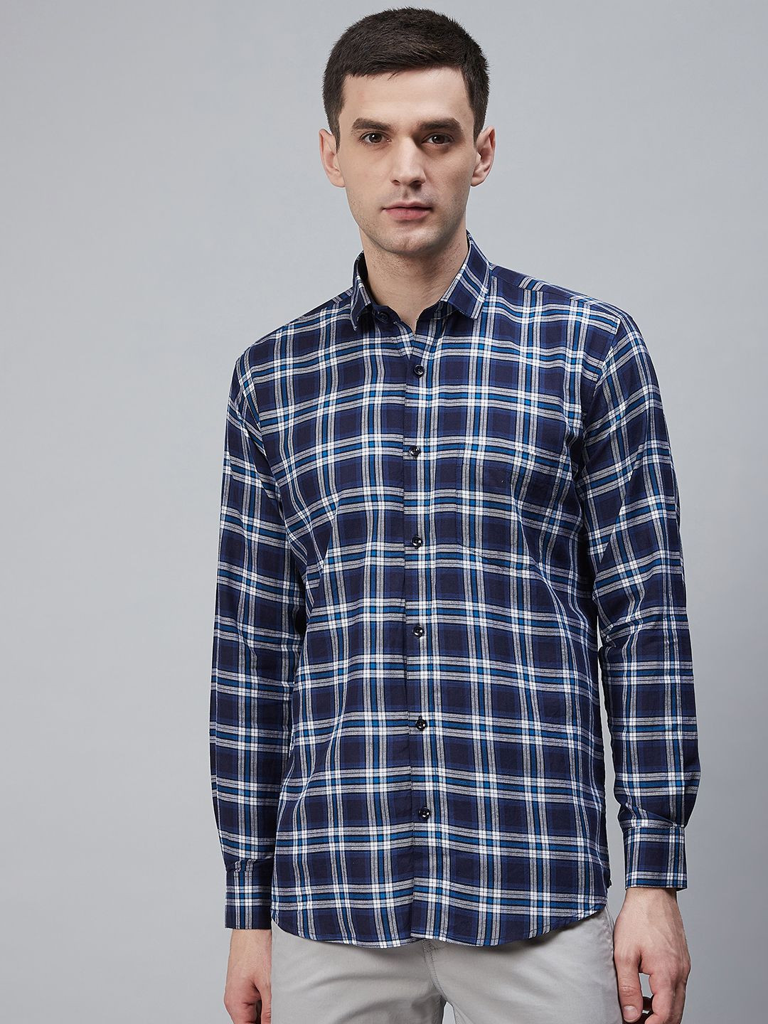 

Shaftesbury London Men Blue Smart Slim Fit Oxford Weave Checked Eco-Friendly Casual Shirt