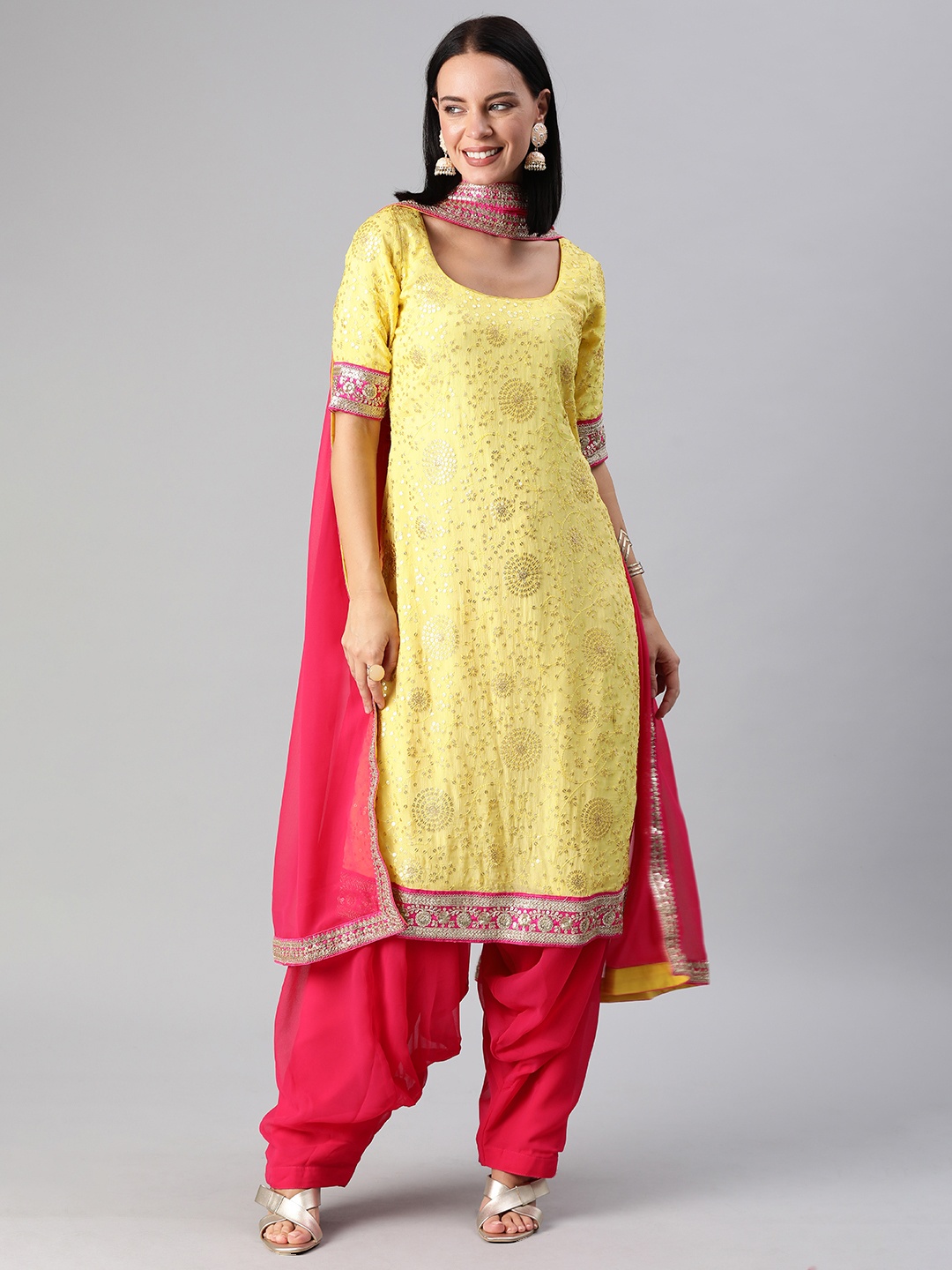 

EthnoVogue Women Yellow & Pink Embellished Kurta with Patiala & Dupatta