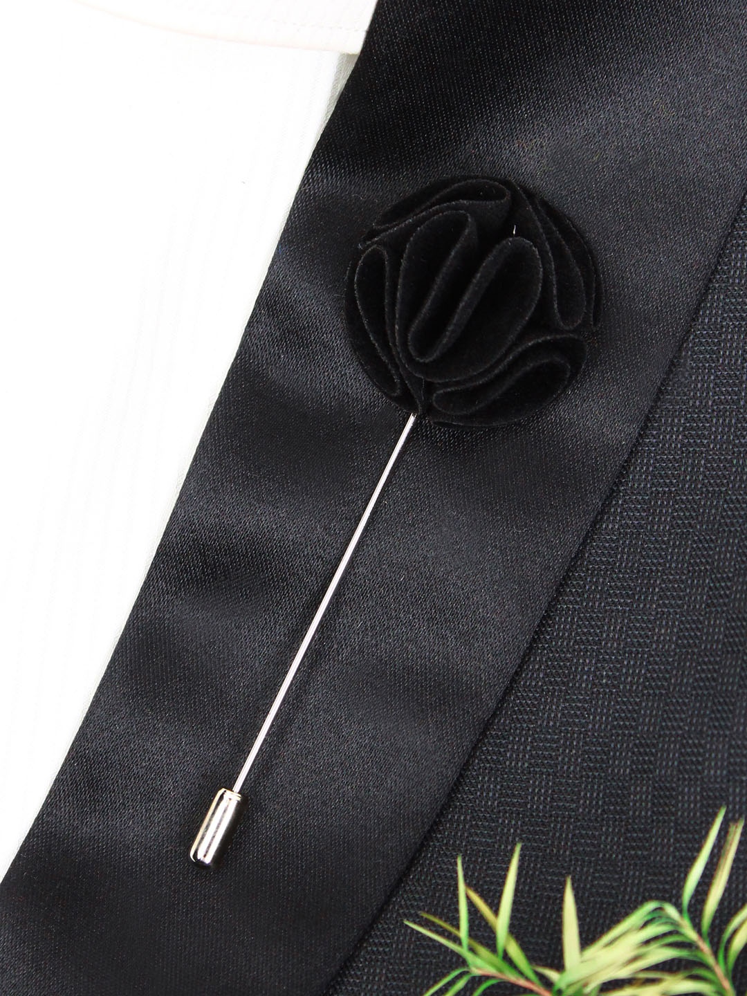 

PELUCHE Unisex Black The Dahlia Flower Lapel Pin