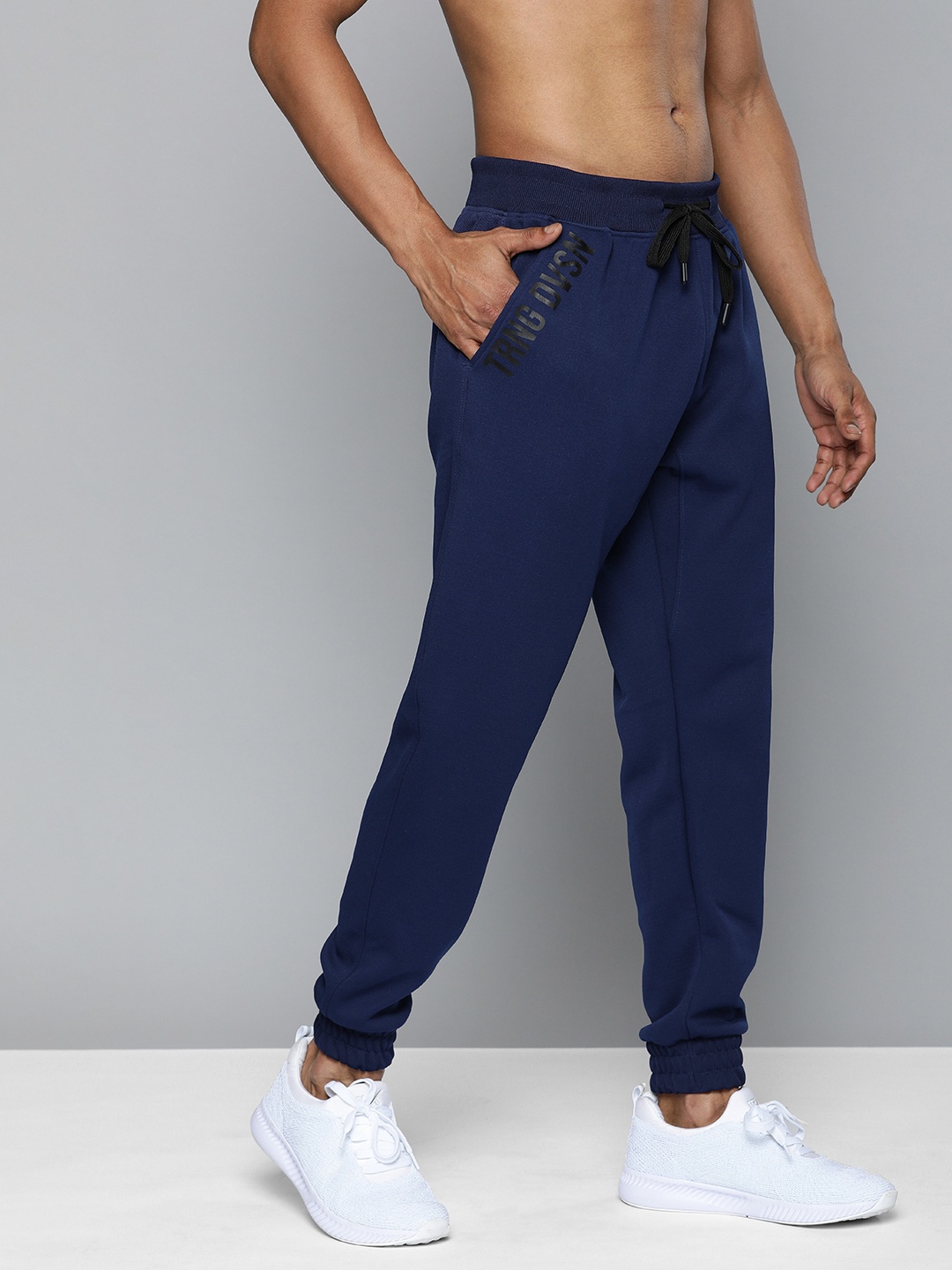 

HRX by Hrithik Roshan Men Blue Solid Rapid-Dry N9 Antimicrobial Training Joggers