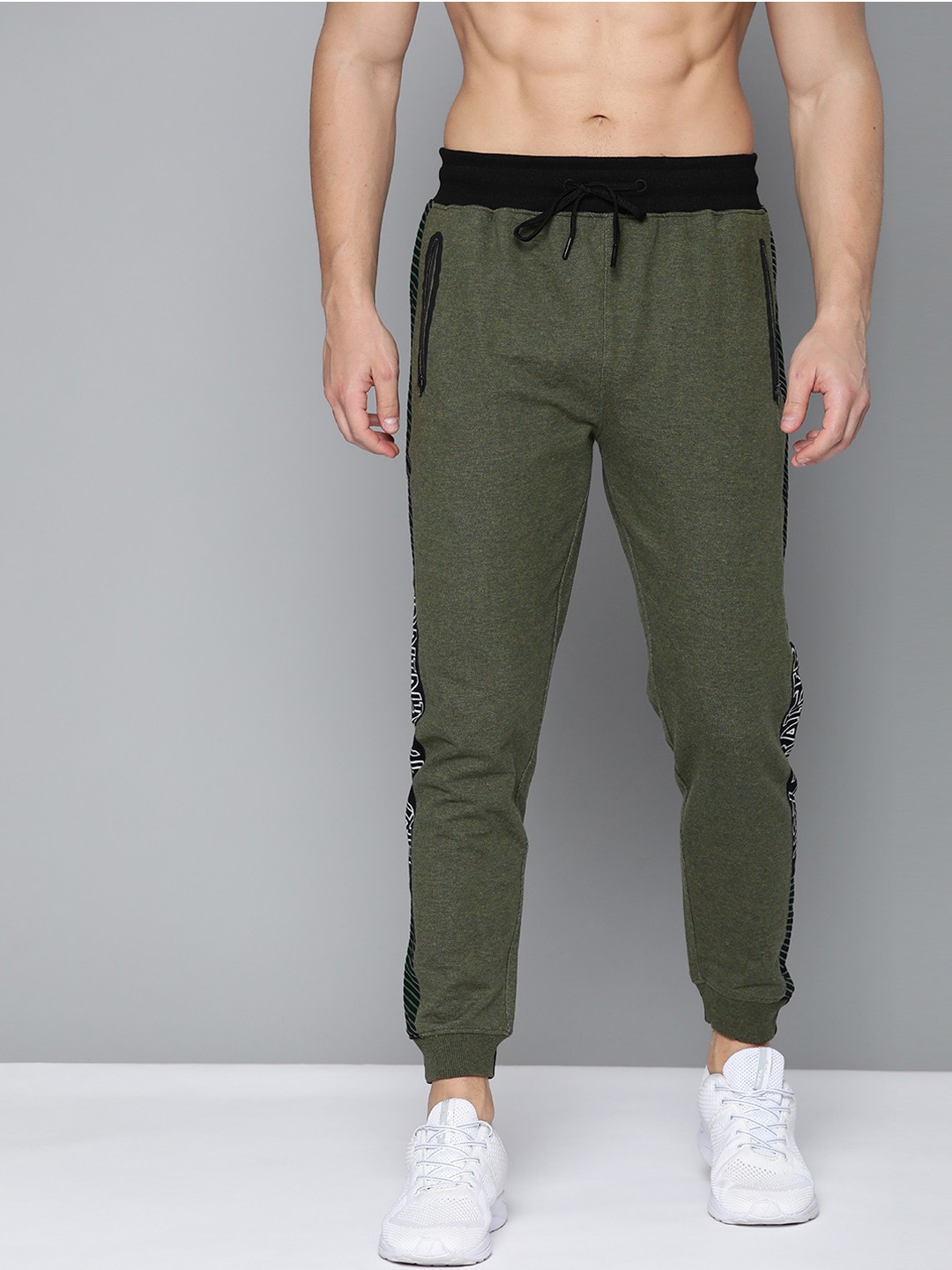 

HRX by Hrithik Roshan Men Green Melange Colorblock Slim fit Training Joggers