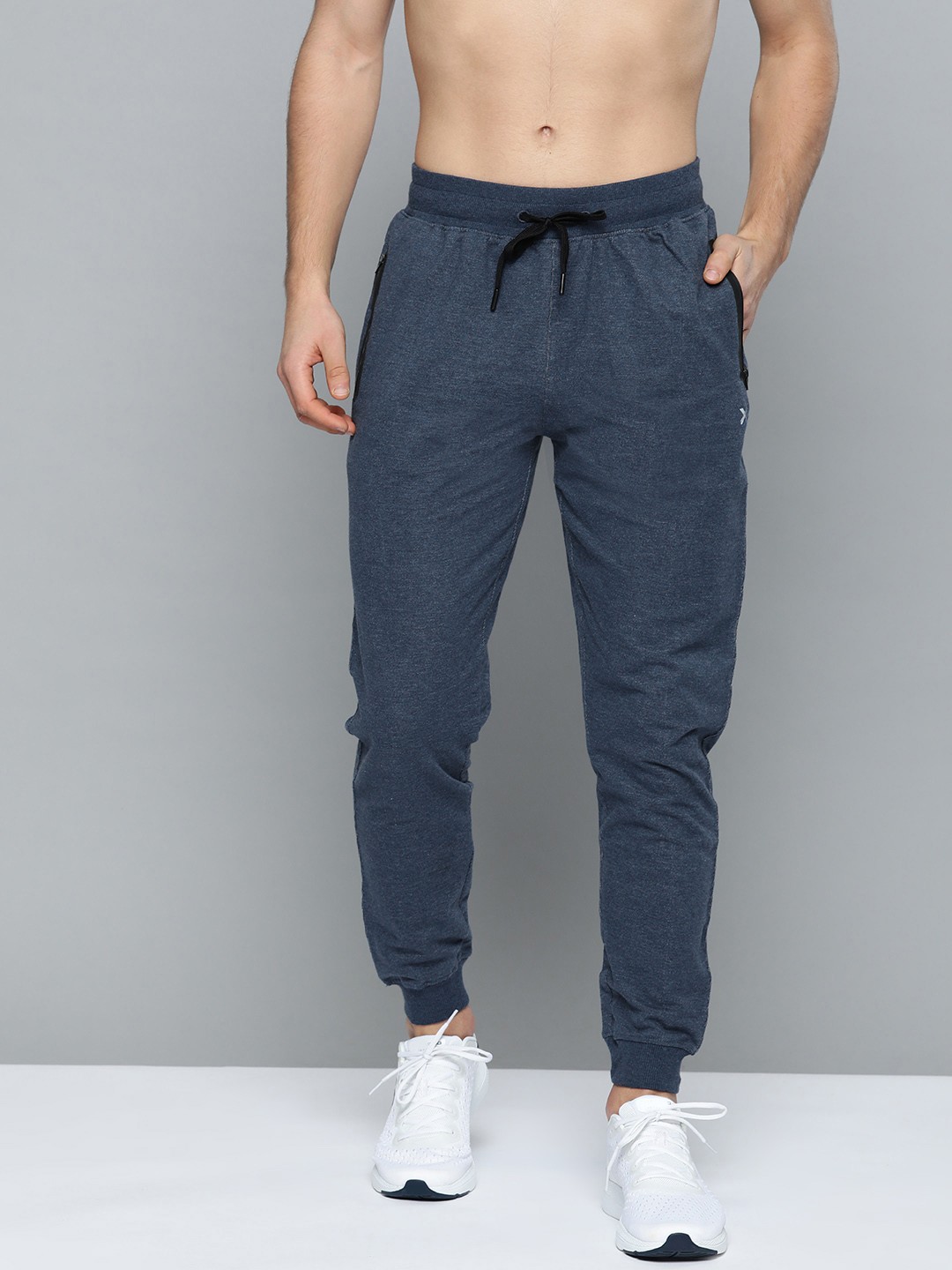 

HRX by Hrithik Roshan Men Navy Melange Solid Slim Fit Training Joggers, Navy blue