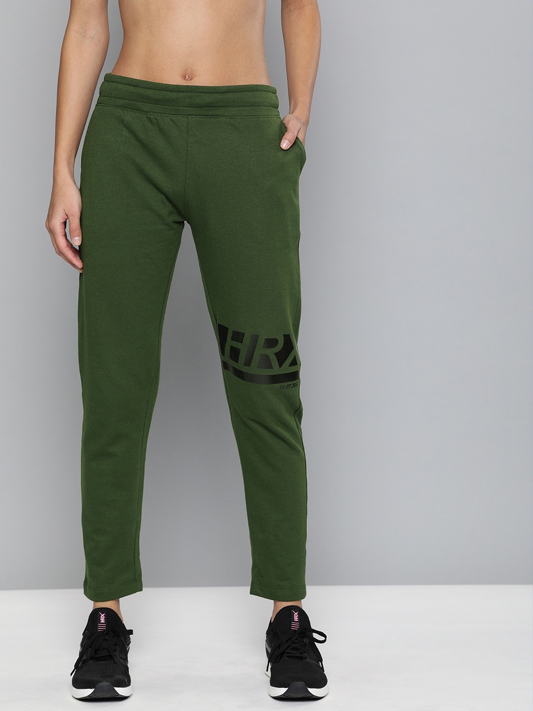 

HRX by Hrithik Roshan Women Kombu Green Solid Slim Fit Training Jogger, Olive